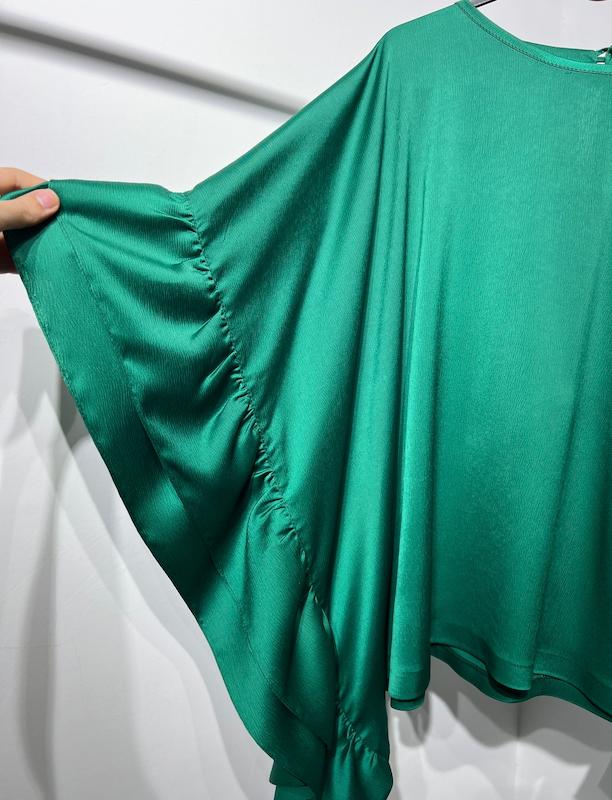 بلوز ساتن چین دار