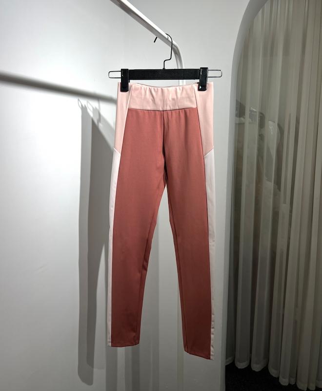 لگ ورزشی زنانه Zara