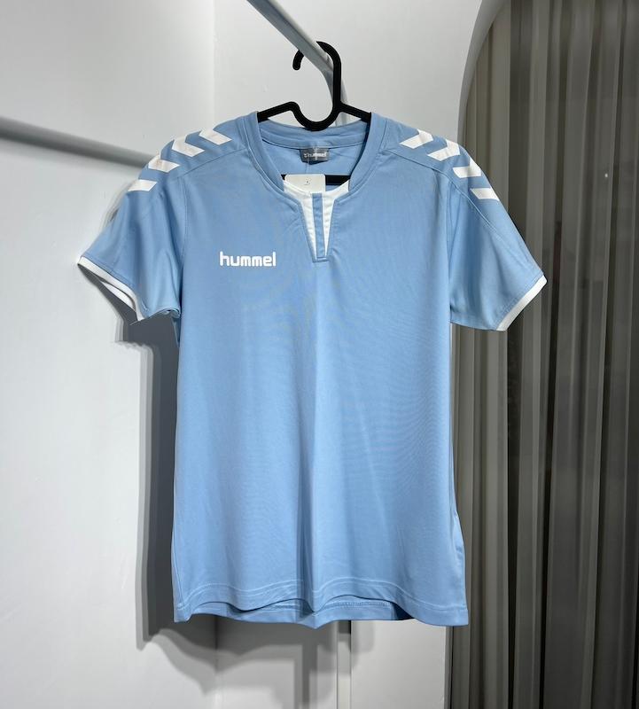 تیشرت ورزشی زنانه hummel