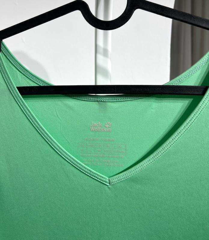 تاپ ورزشی زنانه Jack Wolfskin