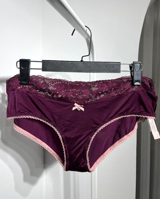 شورت دانتل زنانه ویکتوریا سیکرت Victoria's secret