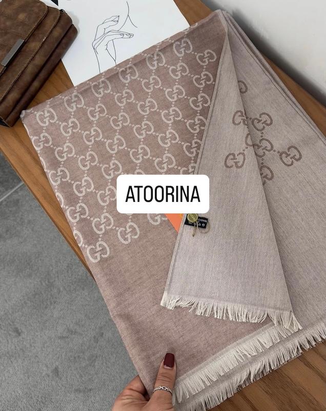 شال گوچی کرم خاکی