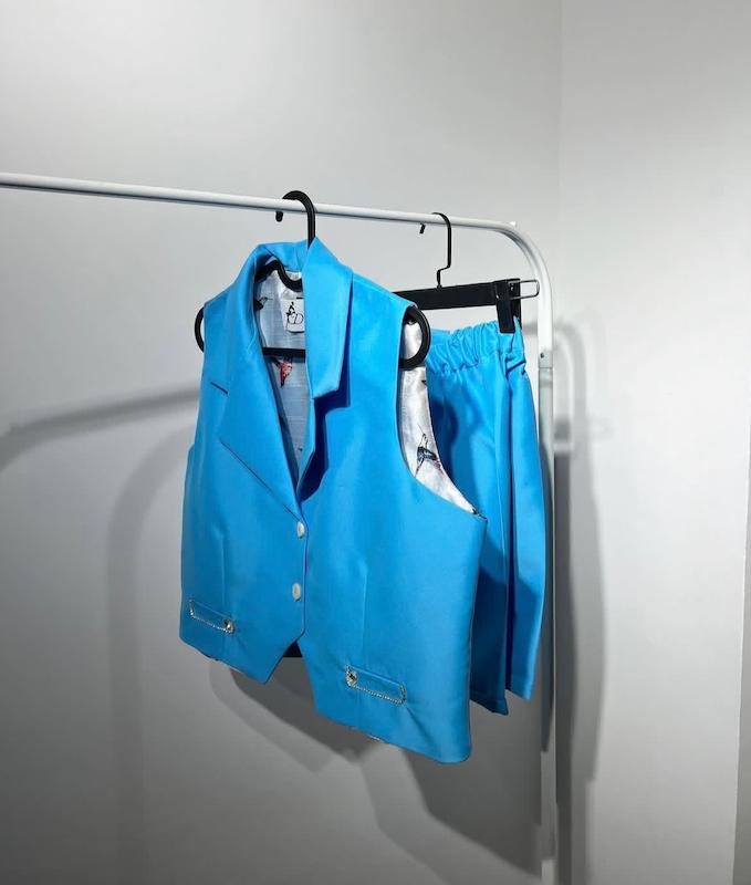 ست جلیقه و شلوارک ساتن