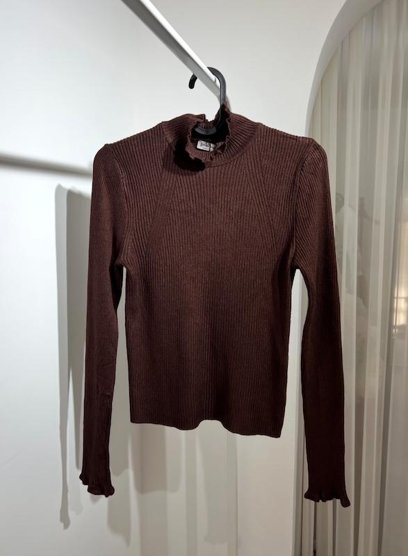 بافت برند Stradivarius