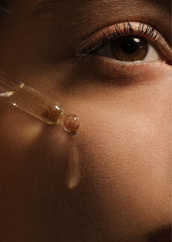 روغن ماساژ صورت و بدن آتوساوی مناسب پوست‌های نرمال تا خشک