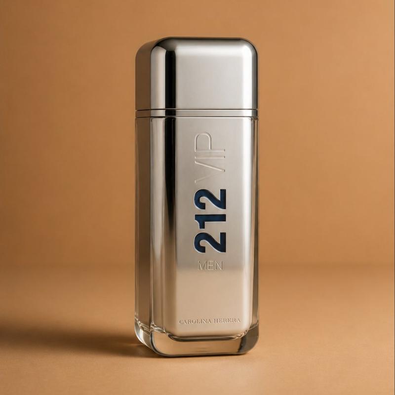 عطر ادکلن ۲۱۲ وی آی پی مردانه | Carolina Herrera 212 VIP Men