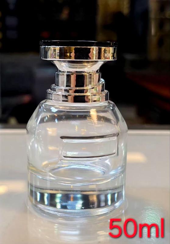 شیشه عطر 50 میل اسکندل با درب دیسکی لوکس نقره‌ای مشکی ست کامل ساخت چین