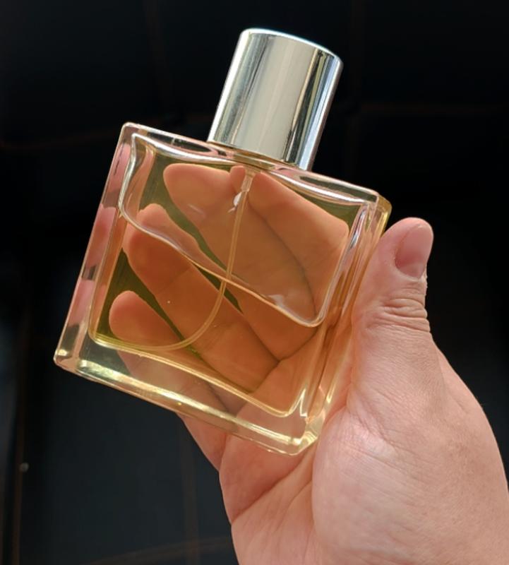 شیشه عطر 100 میل طرح بلو شنل شفاف ایرانی با درب گرد پهن یووی چینی ست کامل