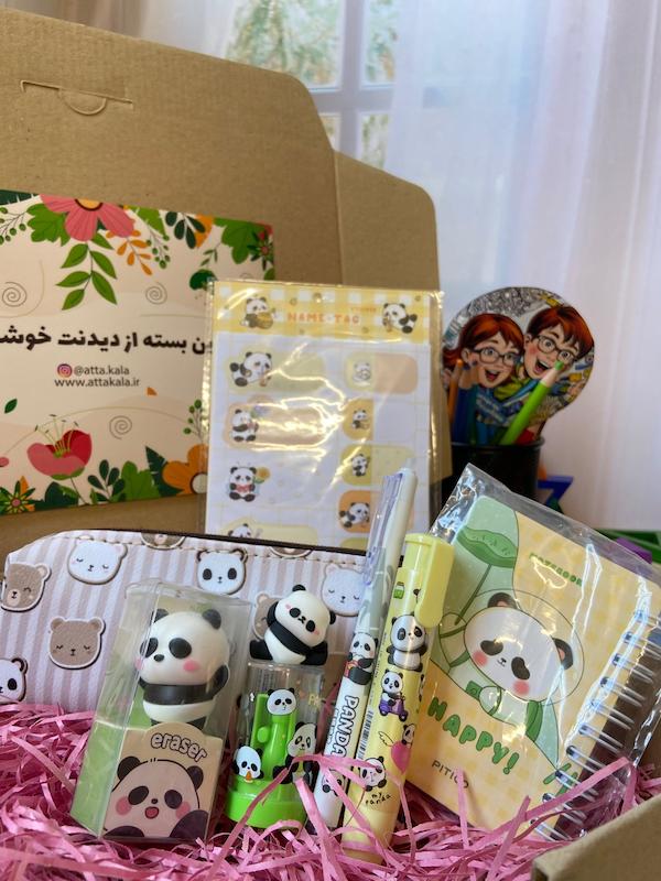 عاطاباکس بچه‌مهندس مدل پاندای تپل | باکس هدیه شامل جامدادی چرمی، تراش، پاک‌کن سیلیکونی و اتودی، روان‌نویس پاندا، دفترچه سیمی و برچسب اسم