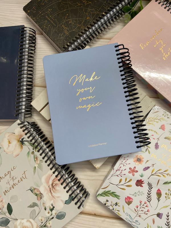 پلنر سالانه بدون تاریخ دات نوت دیوایدر دار همراه با استیکر