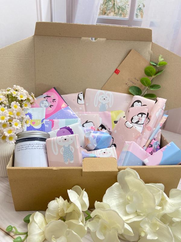 باکس هدیه روزه‌دار کوچک مدل ۳۰ روزه پایه | ۳۰ هدیه + ۳۰ آیه + نامه امیرالمؤمنین (ع)