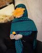  ⁠روسری سیااسکارف طرح پیچازی و چهارخانه سورمه ای سبزابی