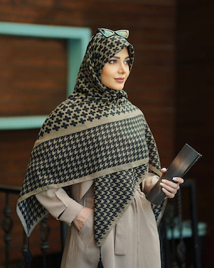 روسری پاییزه؛ چطور مدل مناسب پاییز را انتخاب کنیم؟
