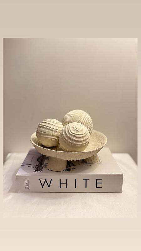 ظرف سه پایه