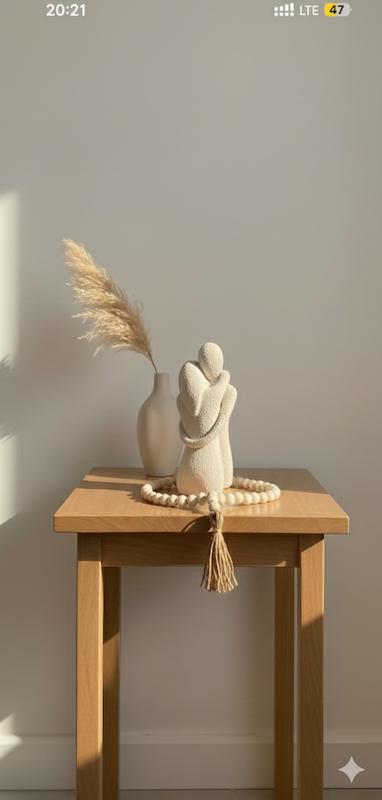 مجسمه کاپل آغوش تکسچر 