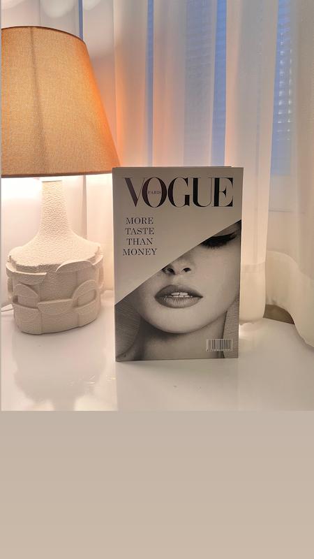 کتاب دکوراتیو ووگ طوسی روشن