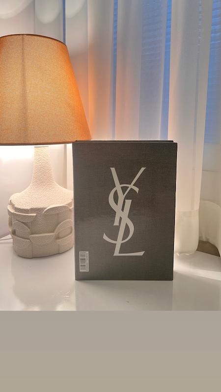کتاب دکوراتیو YSL طوسی روشن