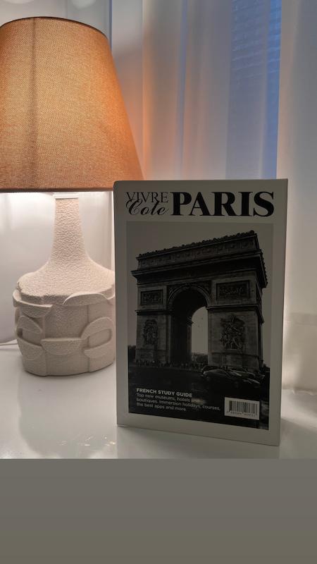 کتاب دکوراتیو پاریس سفید مشکی