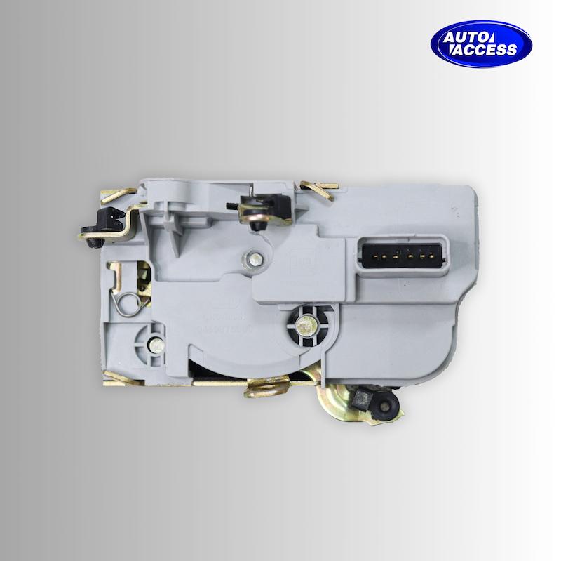 قفل کامل درب پژو ۲۰۶ کیت یدکی فابریک  بدنه مکانیزم قفل درب پژو 206 همراه سیلندر  اجزای قفل کامل درب 206: راد، اهرم و براکت نصب  نصب قفل کامل درب پژو ۲۰۶ توسط تکنسین اتواکسس