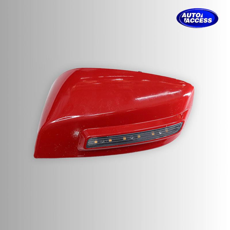 فلاپ آینه بغل قرمز ساینا راهنمادار  فلاپ آینه کوییک با چراغ راهنما  قاب آینه بغل راهنما دار قرمز  فلاپ اسپرت ساینا و کوییک  فلاپ لوکس قرمز خودرو