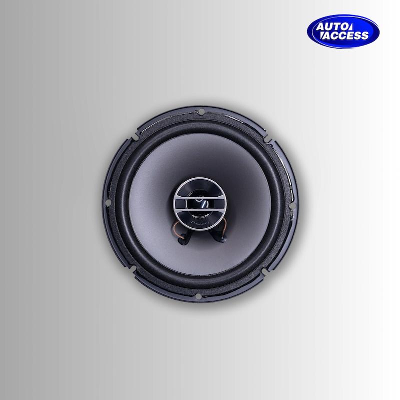 باند گرد پایونیر مدل TS-F650 اورجینال از اتواکسس  بلندگو خودرو Pioneer TS-F650 اصل  نمای نزدیک باند پایونیر 6.5 اینچ TS-F650  باند خودرو پایونیر توان 180 وات از فروشگاه اتواکسس