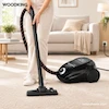 نظافت فرش و سرامیک با جاروبرقی وودکینگ C7000W در خانه
