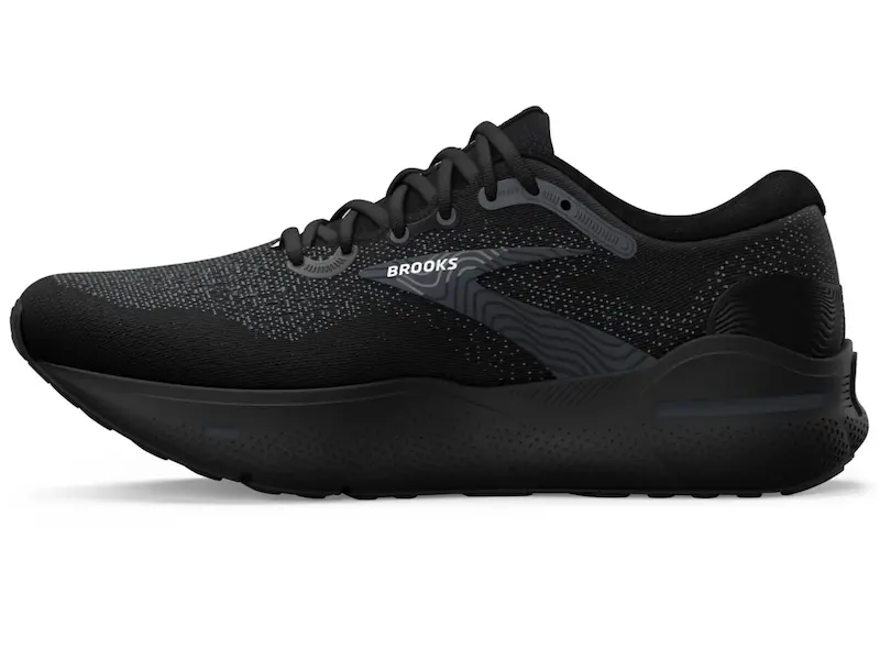 ساختار گهواره‌ای و کفی لاستیکی بادوام کفش Brooks Ghost Max