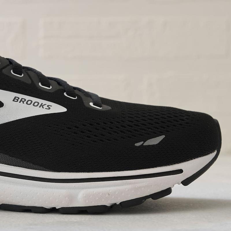 کفش Brooks Ghost 15 | پنجه Wide(2E) | مردانه