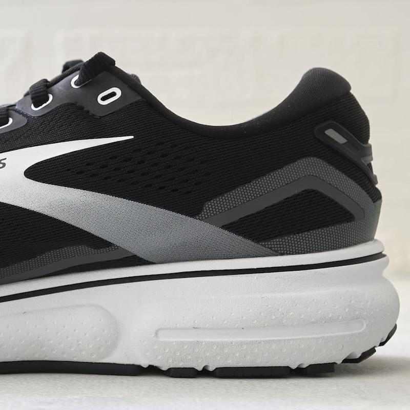 کفش Brooks Ghost 15 | پنجه Wide(2E) | مردانه