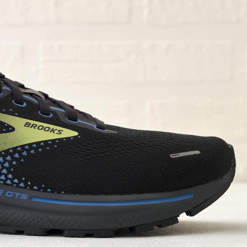 سیستم GuideRails در کفش پیاده روی آدرنالین بروکس Brooks Adrenaline GTS 22 برای کنترل انحراف مچ پا