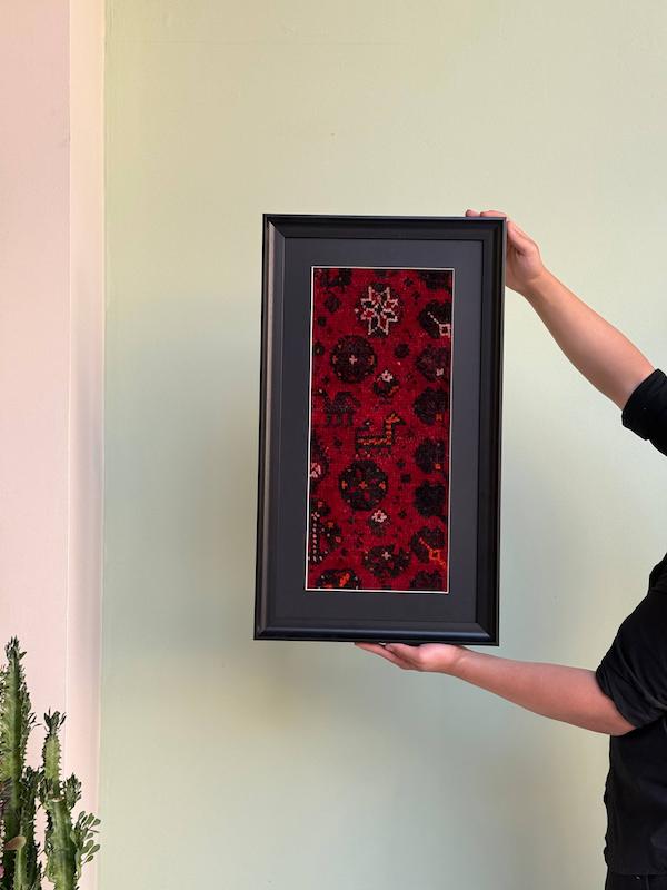 قاب فرش ۶۸ در ۳۹ 