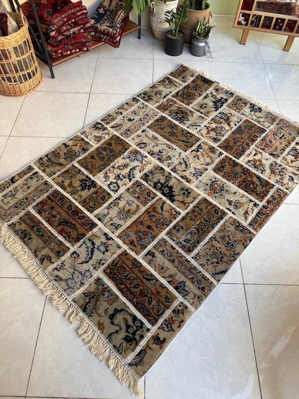 فرش ابعاد ۱۹۶ در ۱۴۰ (کد ۳۱۱)