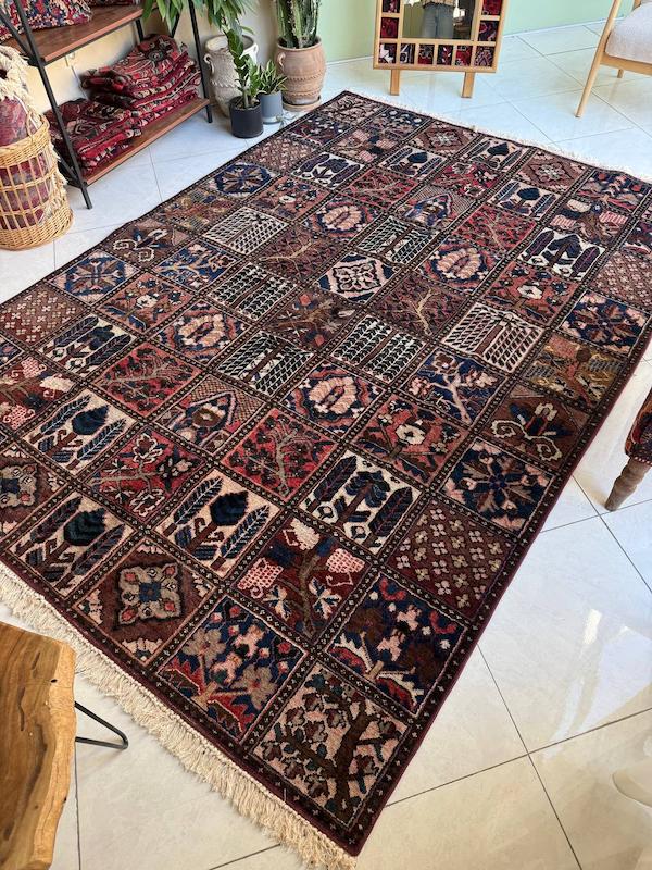 فرش ابعاد ۳۰۵ در ۲۲۰