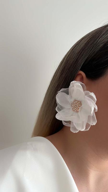 گوشواره پارچه ای گل بزرگ 