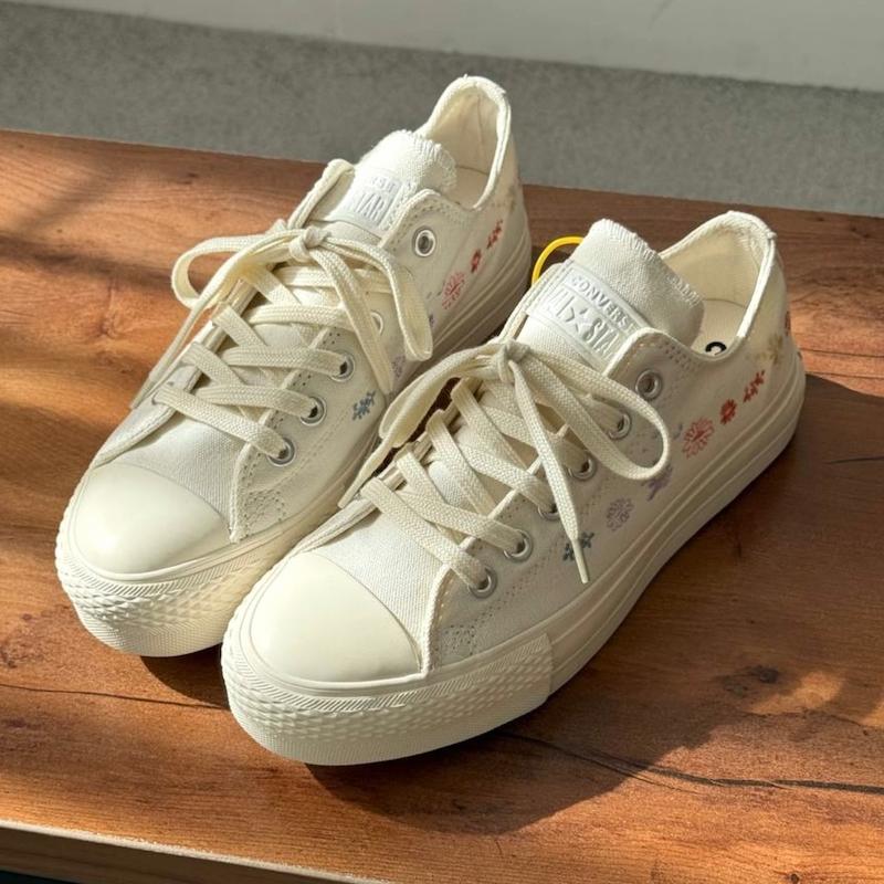 پلتفرم بدون ساق گلدوزی