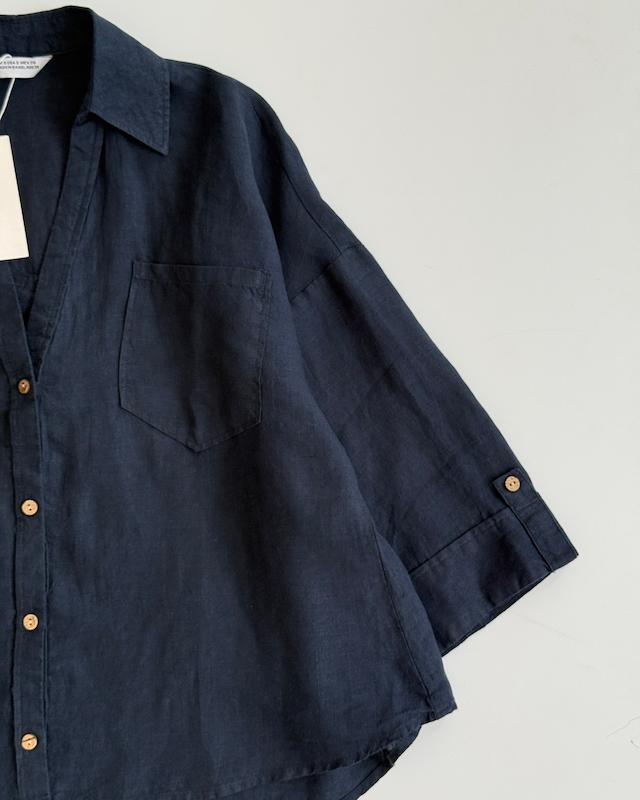 شومیز لینن سرمه‌ای Pull&Bear