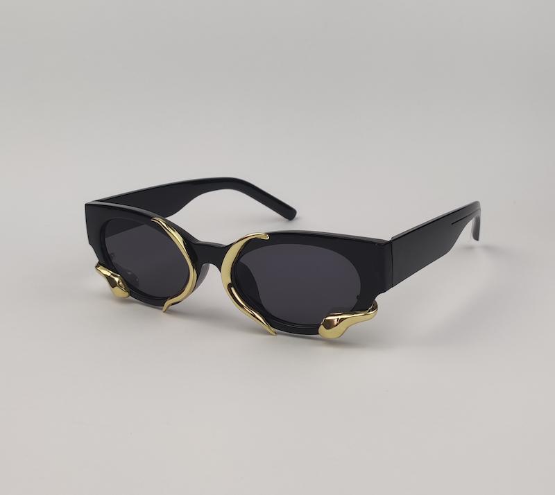 عینک کاوالی ماری