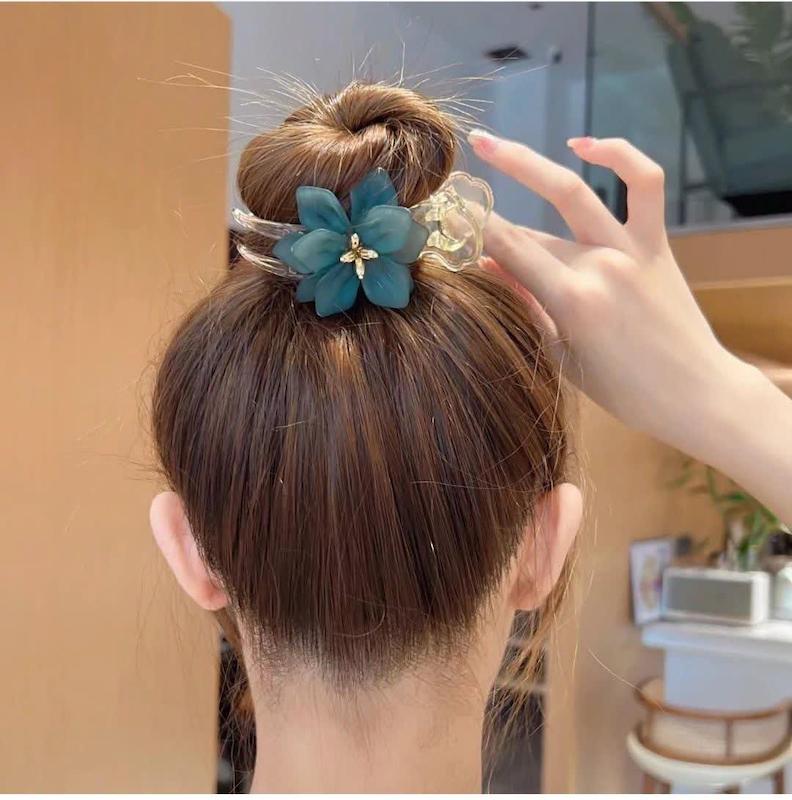 گیره گوجه ای گل کریستالی 