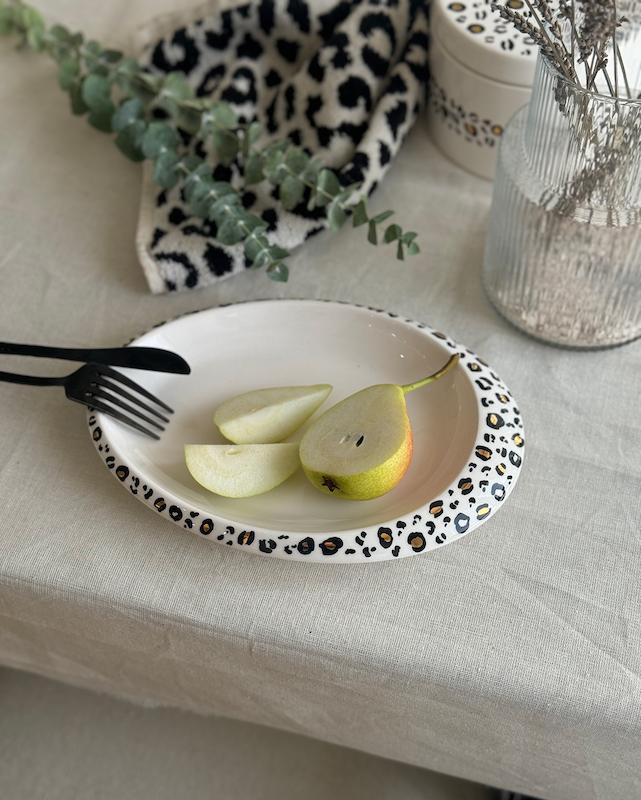 پیش دستی تخم مرغی پلنگی