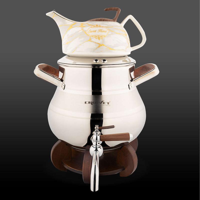 کتری و قوری السا استیل نقره ای براق کروپ ست با پایه وارمر چوبی کد 2904