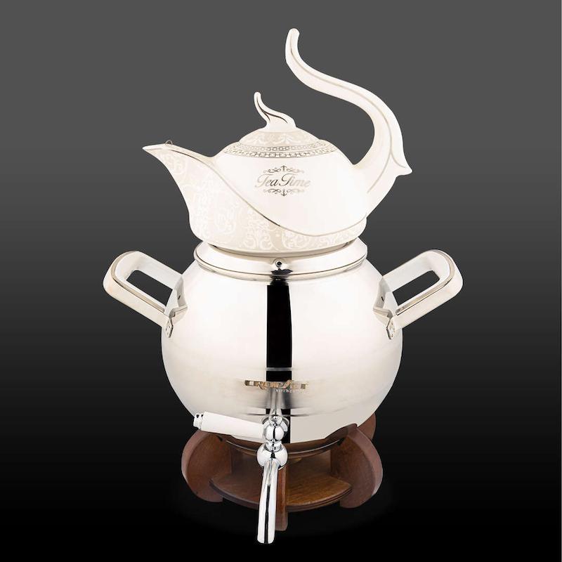 کتری و قوری کیانا استیل نقره ای براق کروپ ست با پایه وارمر چوبی کد 8012W