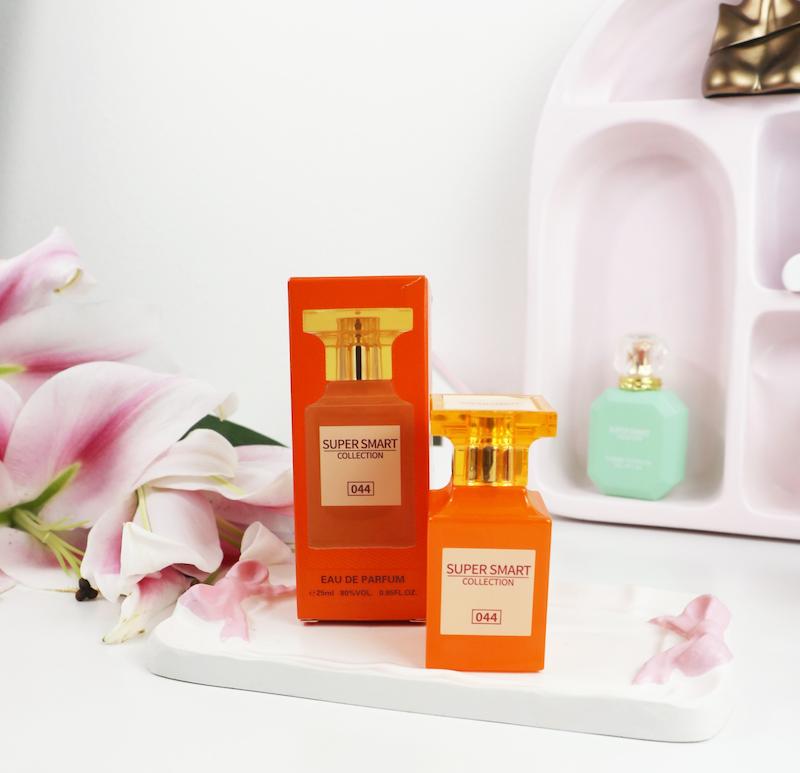 عطر و ادکلن تام فورد بیتر پیچ شرکت سوپراسمارت 25میل