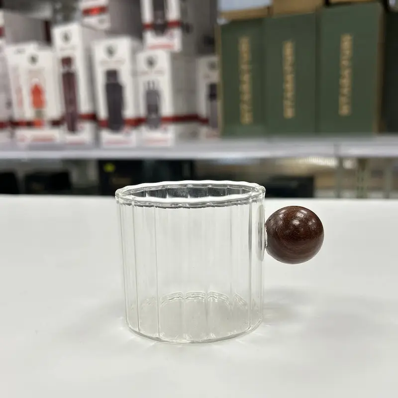 C017 - شات دسته چوبی قهوه خوری شیاردار پیرکس