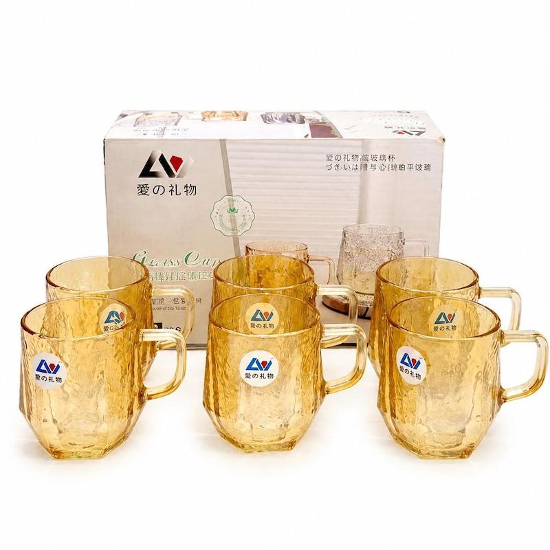 لیوان/ استکان بژ حبابی دسته دار