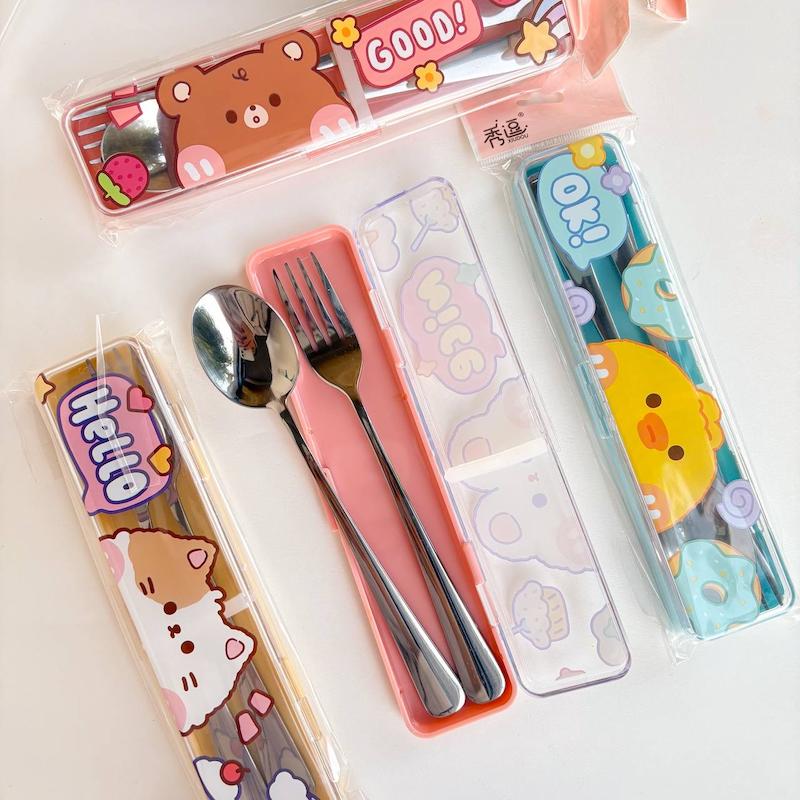 ست قاشق چنگال فلزی