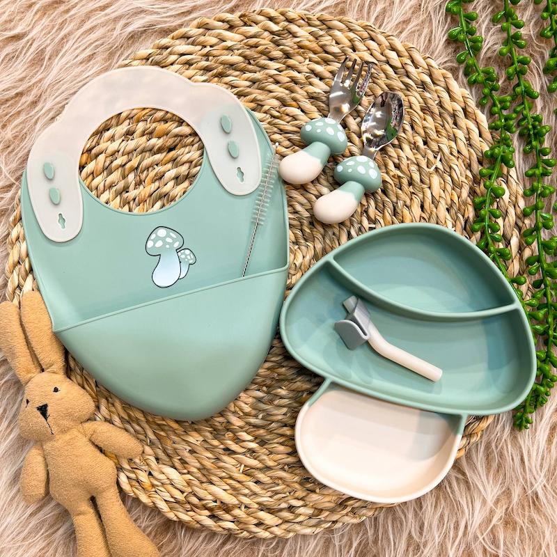 ظرف غذا ۵ تکه سیلیکونی کودک طرح قارچ سبز کد ۹