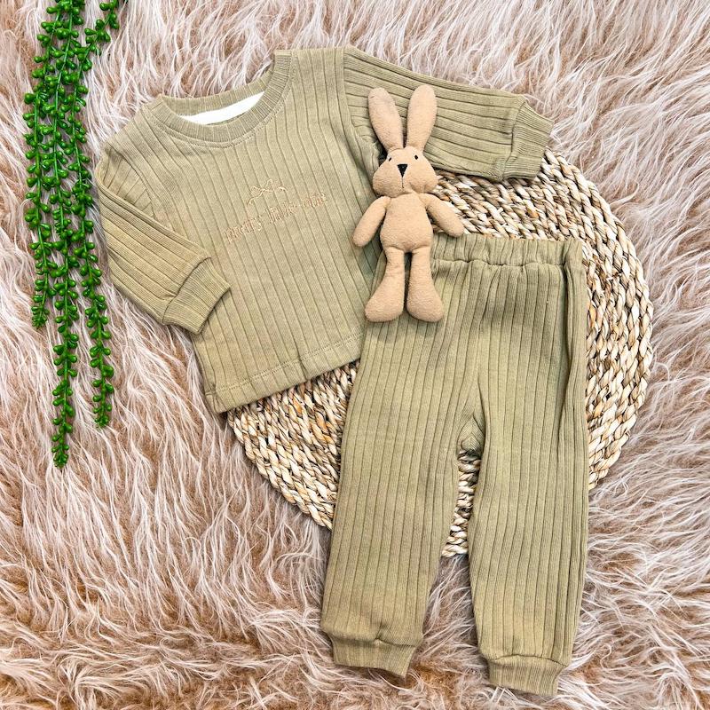 آستین بلند و شلوار لاکی سبز کبریتی کد ۶۰۶۰