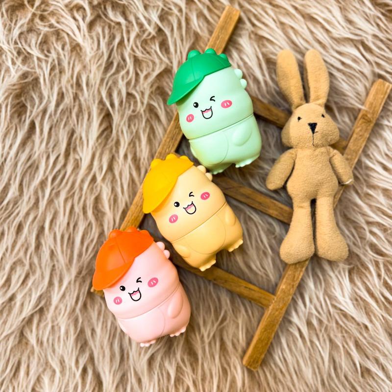 ست مانیکور نوزادی دایناسور DINOSAUR NAIL CLIPPER SET