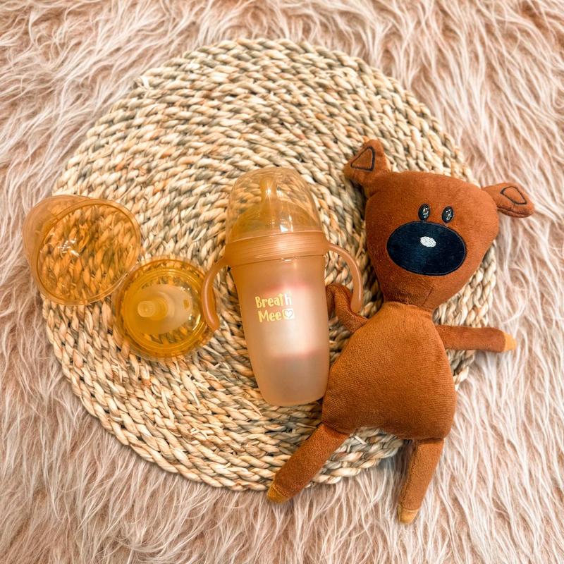 شیشه شیر و لیوان آبمیوه خوری ۳۰۰ میل برث می Breath Mee