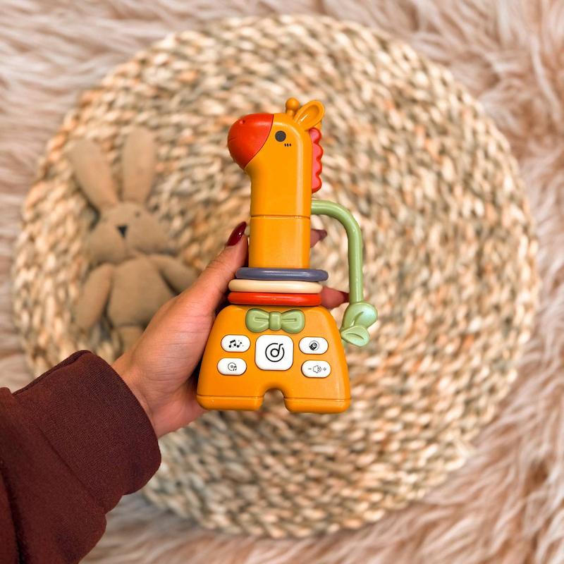 اسباب بازی موزیکال نوزاد طرح زرافه